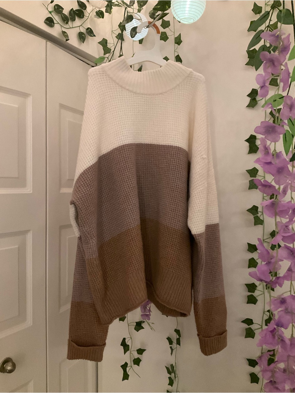 Neutral Colorblock Turtleneck Sweater - Cream, Taupe & Brown